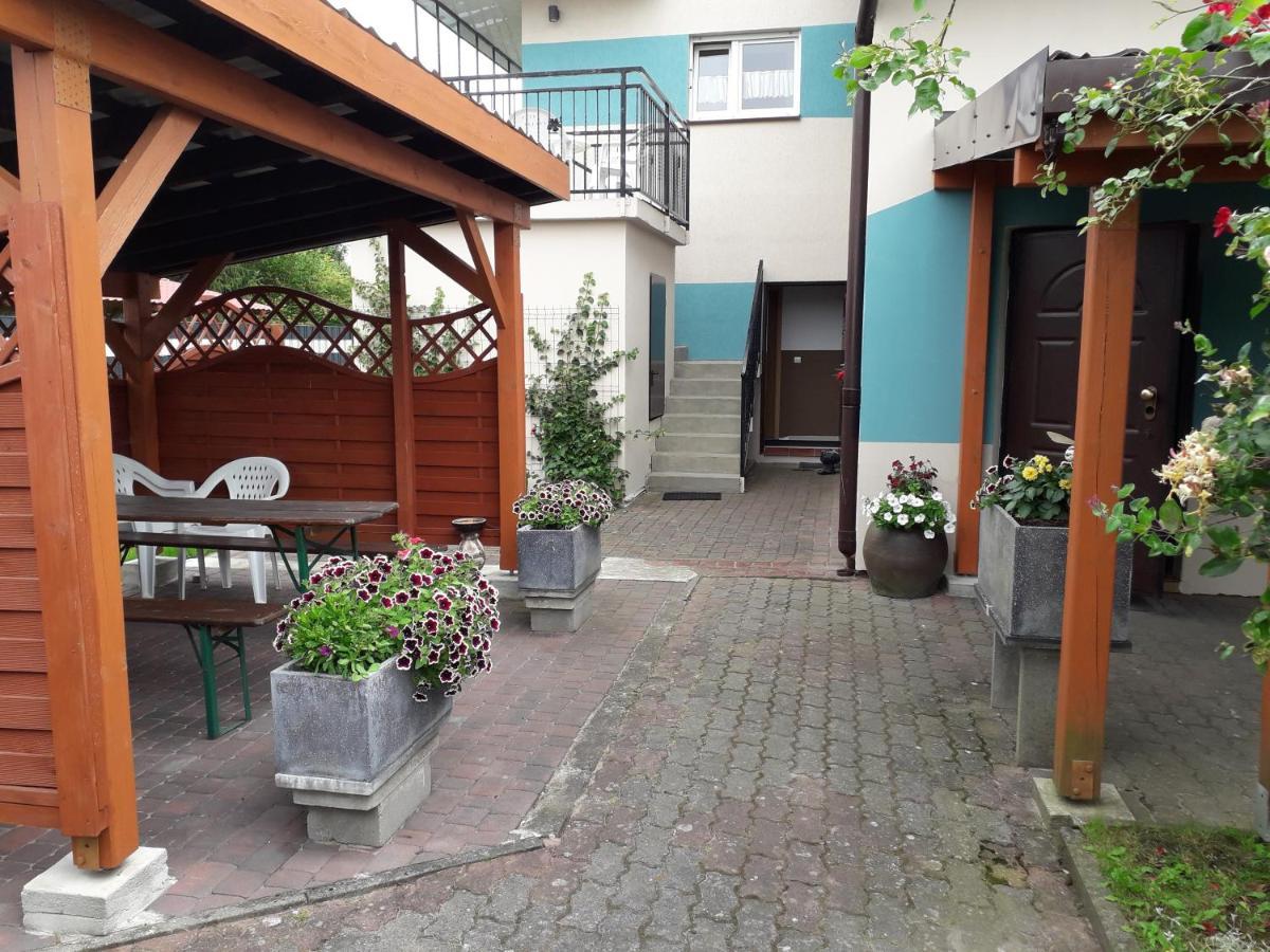 Pokoje Goscinne Dw Antom Dźwirzyno Extérieur photo